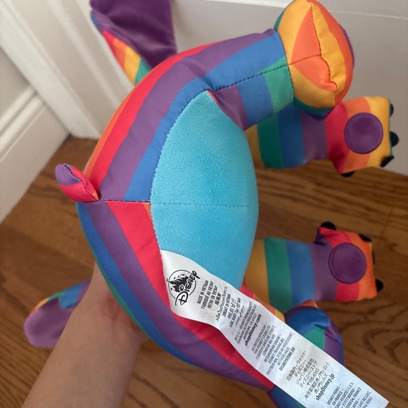 Rainbow Stitch - Picture 3 of 3